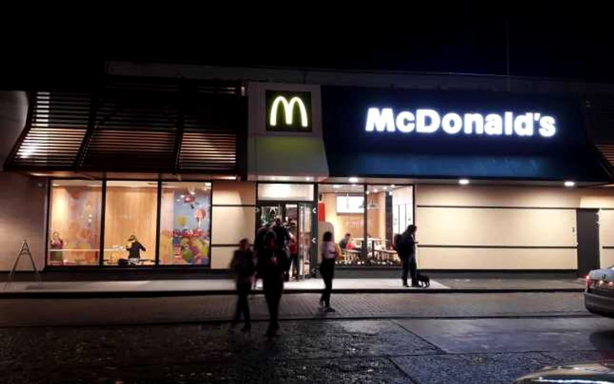 Accidentul a avut loc la Mc Donald's Târgu Jiu Foto: Arhivă