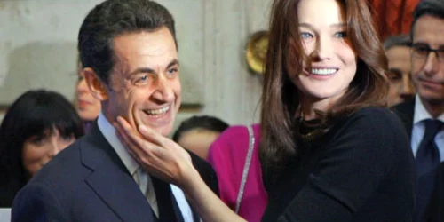 Nicolas şi Carla Bruni Sarkozy afişează o bună înţelegere pusă sub semnul întrebării  