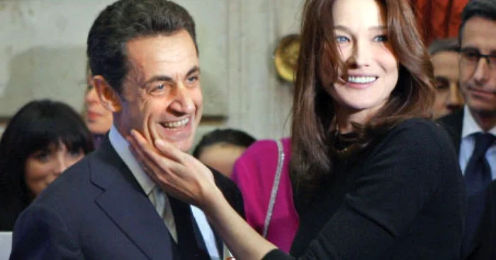 Nicolas şi Carla Bruni Sarkozy afişează o bună înţelegere pusă sub semnul întrebării