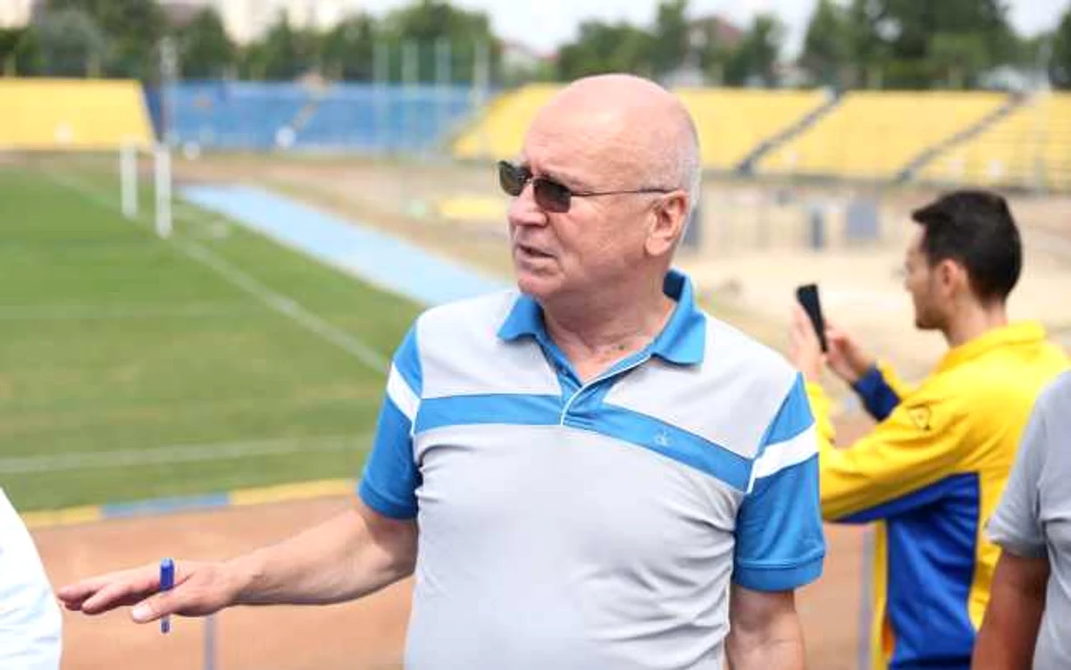 Stadionul din Călăraşi a fost renovat recent FOTO Facebook/Consiliul Judeţean Călăraşi