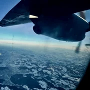 Nicușor Dan s a întors în România după blocajul provocat de zăpadă la Paris FOTO Facebook 3 jpg