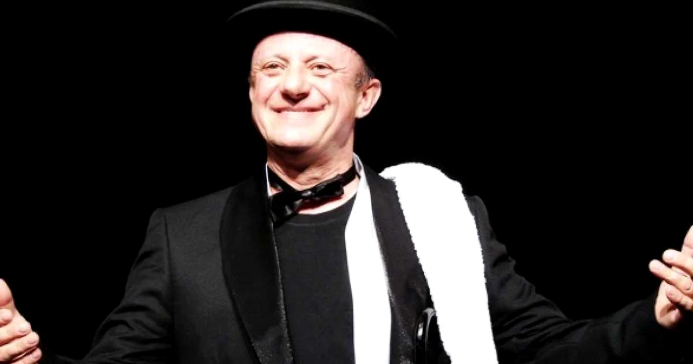 Bucureştenii sunt aşteptaţi de 1 Decembrie la un spectacol cu Teatrul Masca în staţia de metrou Unirii 1