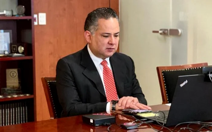 Santiago Nieto şeful Unităţii de Informaţii Financiare UIF din Mexic care anchetează banda românului Florian Tudor - El Tiburon împreună cu FBI Foto milenio com mx