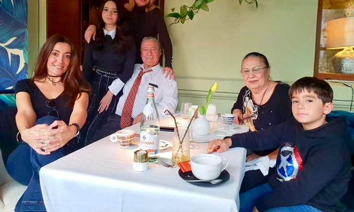 1 fetele savuica dana savuica 3 jpg jpeg