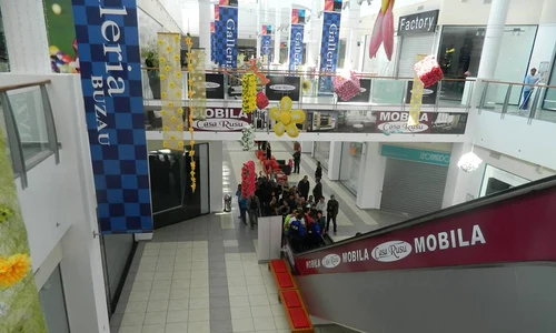 galleria mall2 jpeg