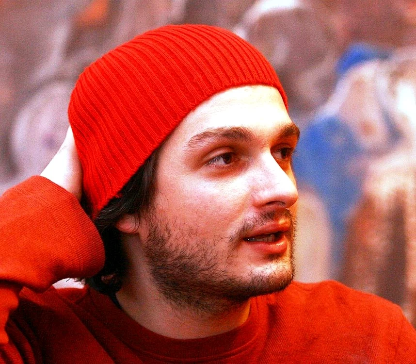 „Funcţionăm ca într un chibuţ“ – interviu cu Radu APOSTOL jpeg