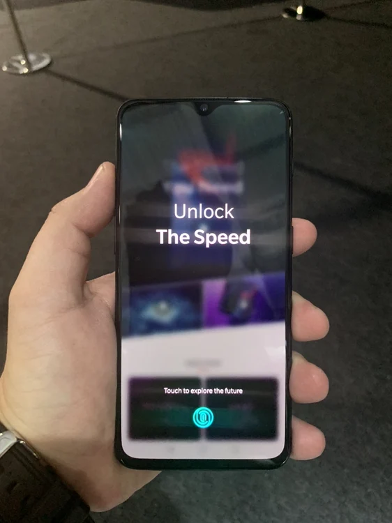 OnePlus 6T FOTO Claudiu Râpan (Adevărul)