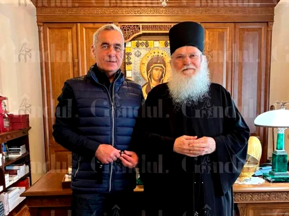 Călin Georgescu și Efrem Vatopedinul FOTO: Gândul