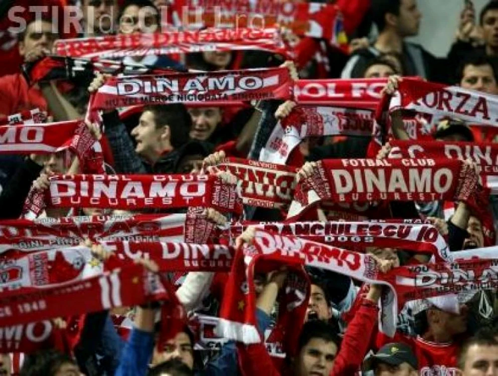 Clubul sportiv Dinamo are suporteri în toată ţara. Foto arhivă