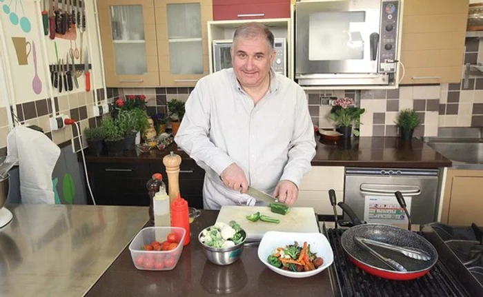 Rețete de la Horia Vîrlan. Astăzi, budinca săsească din pâine și merefoto: arhivă Click!