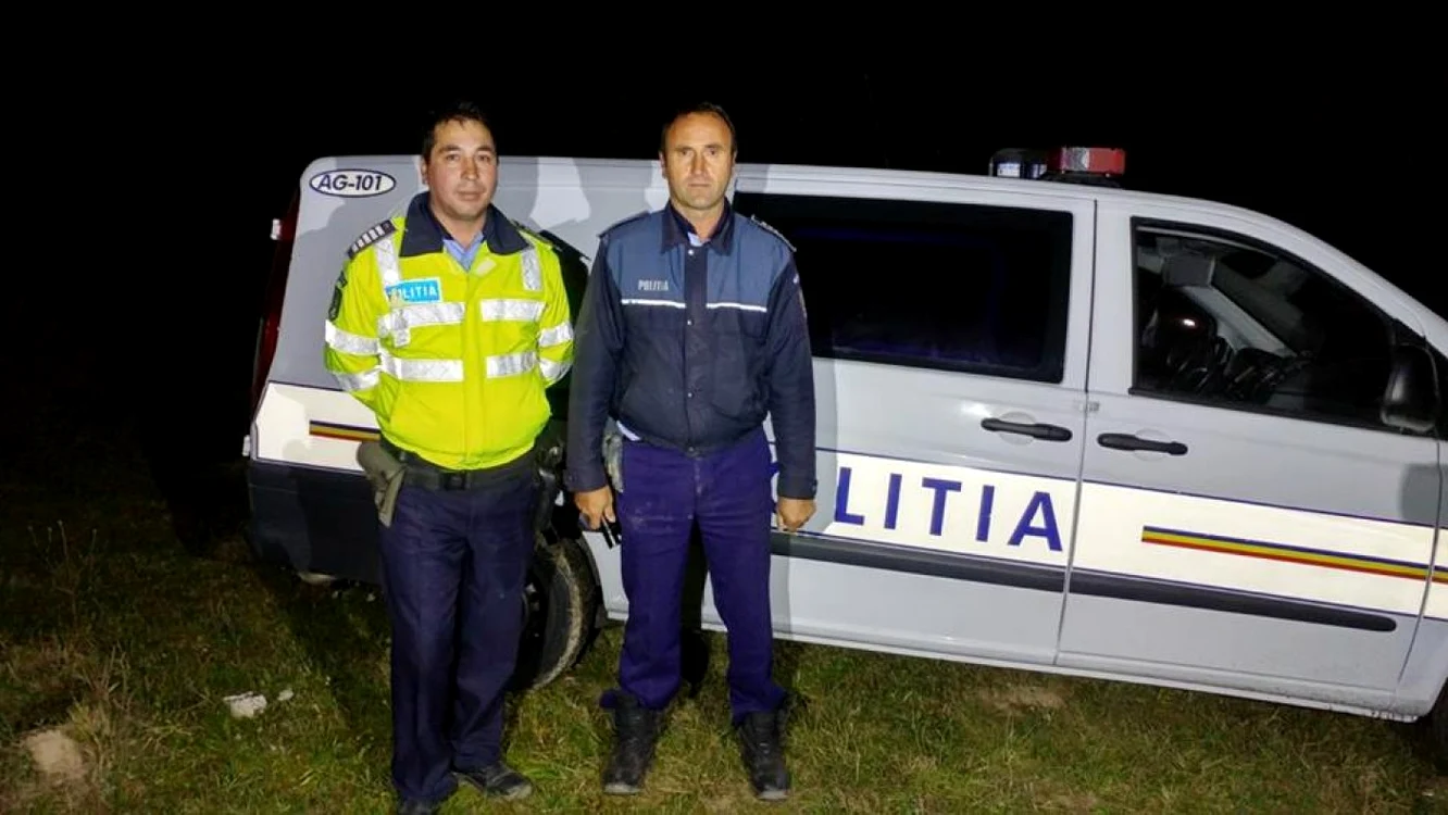 Marian Bugheanu şi Mădălin Lepădatu, cei doi poliţişti care l-au găsit pe micuţ