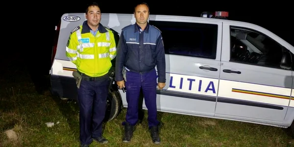politisti copil gasit