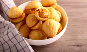 Fursecuri cu caramel sarat  Sursa foto shutterstock 2412243033 jpg