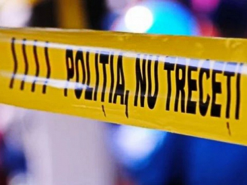 O adolescentă de 15 ani a murit după ce s-a aruncat de la etajul 5 al unui bloc din Sibiu
