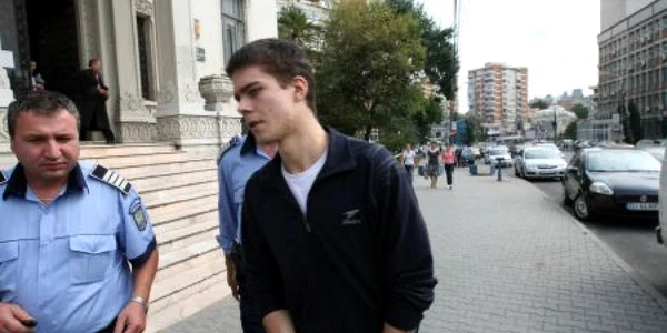 Familia victimei vrea ca inculpatul Ionuţ Cristian Dinu să plăteasca pentru fapta comisă