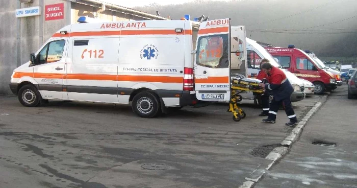 Pacineţii au fost transportaţi la spital foto Arhivă