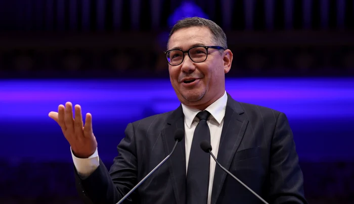 Victor Ponta, deputat independent 