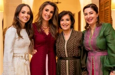 Printe Iman la petrecerea henna cu Regina Rania, mama reginei si sora reginei, Dina Yassin   Casa Regala hasemita jpg