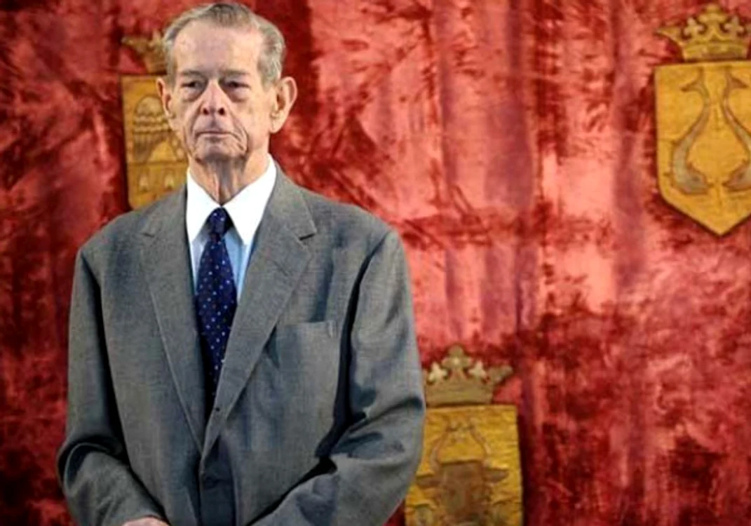 
    Regele Mihai  