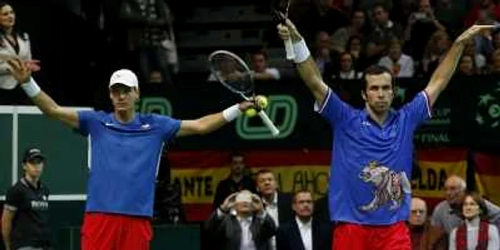 Tomas Berdych şi Radek Stepanek au fost eroii Cehiei în finala Cupei Davis FOTO SPORTS.INQUIRER.NET