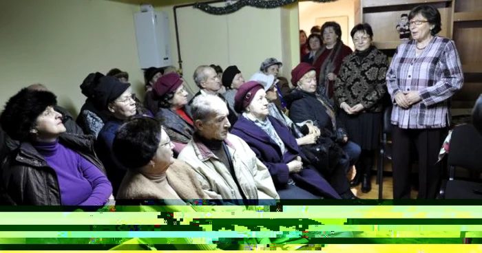 Spaţiul poate primi simultan 20 de persoane şi este alcătuit din două încăperi