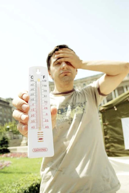 
    Temperaturile  vor urca frecvent  peste 35˚C  