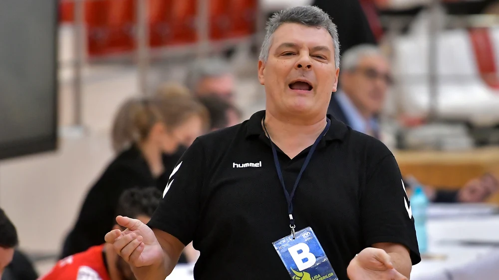 Xavi Pascual poate duce România la Euro după ani și ani. Foto Sportpictures