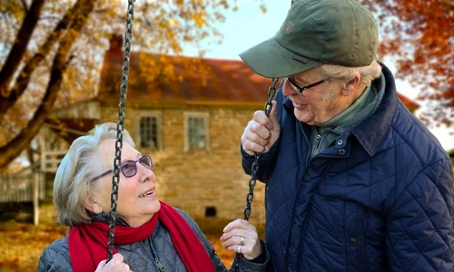 old people 616718 1280 jpg
