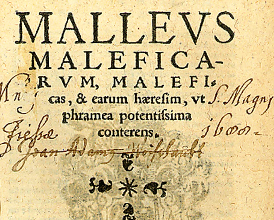 1 Malleus jpg jpeg