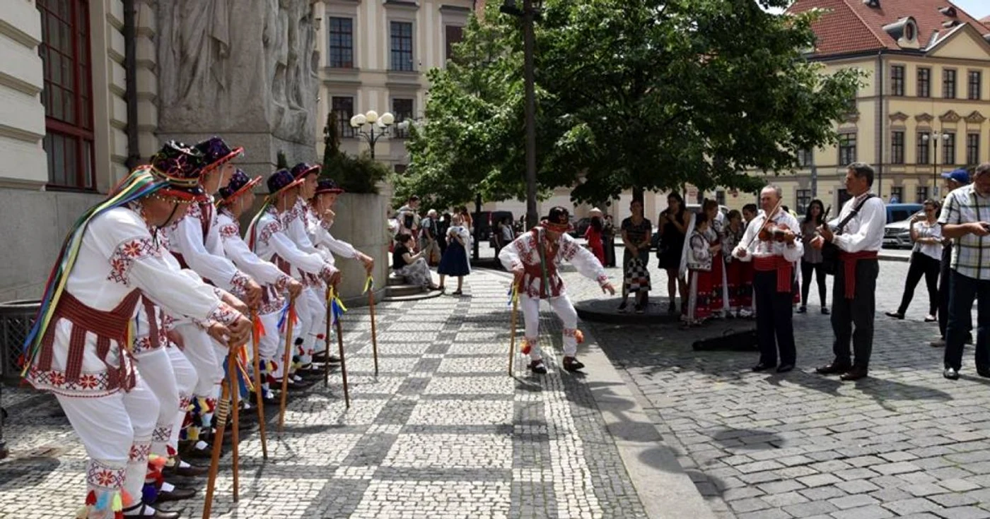 calus la praga - foto valeru ciurea