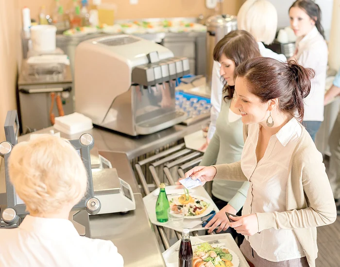 
    Portofelul electronic nu va permite retrageri de numerarFoto Click!  