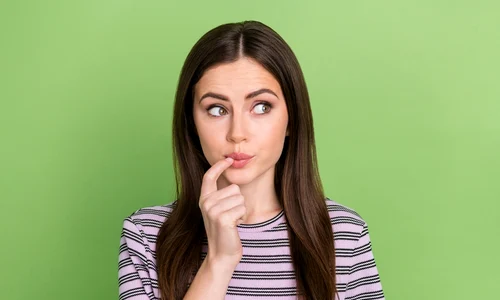 Gesturi care lasa celorlalti o impresie proasta  Sursa foto Shutterstock jpg
