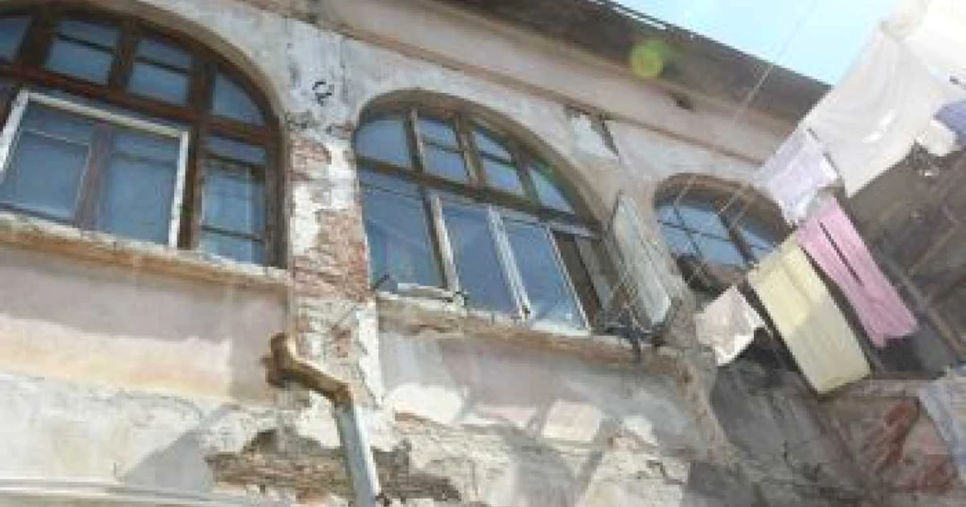 Craiova:Atenţie, vă spunem noi unde cade!