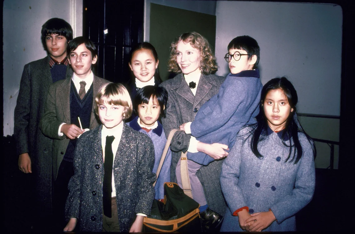 Soon Yi Previn;Mia Farrow [& Family] jpeg