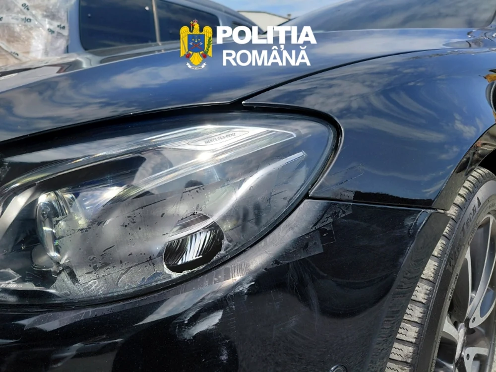 Două persoane au fost reținute, iar alte patru sunt cercetate penal. FOTO: Poliția Română
