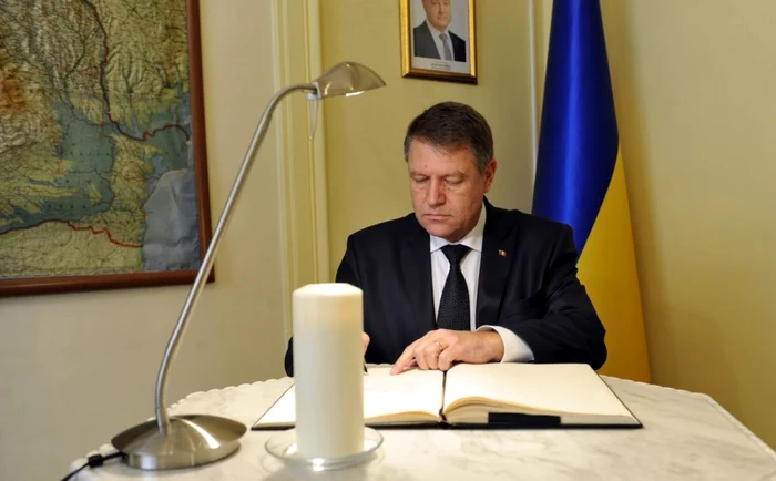 „Dacă Iohannis nu va trata rece şi profesionist situaţia de astăzi, riscul e sa ajungem la concluzia ca operaţia a reusit dar pacientul din păcate a murit. Şi atunci va fi deja prea tarziu” FOTO presidency.ro