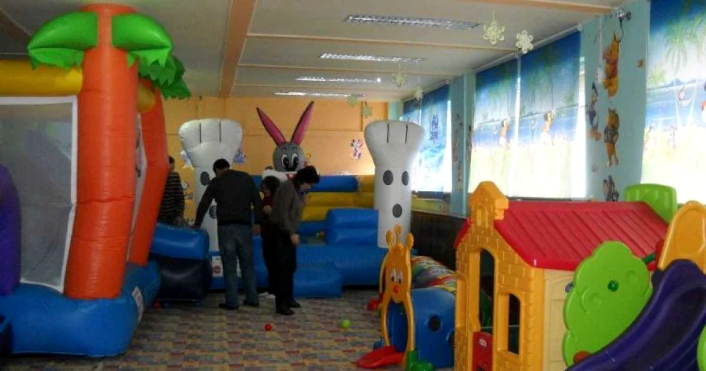 Loc de joacă pentru cei mici