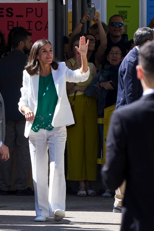 Letizia la târgul de carte, Profimedia (2) jpg