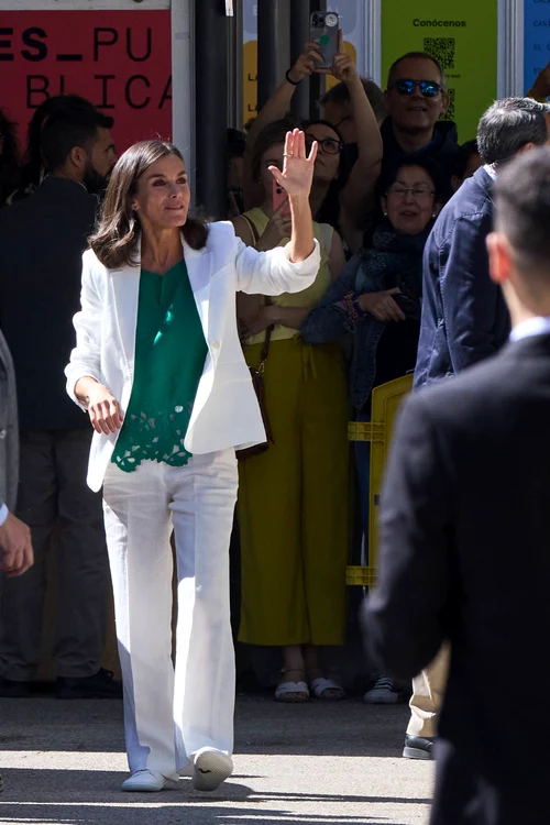 Letizia la târgul de carte, Profimedia (2) jpg