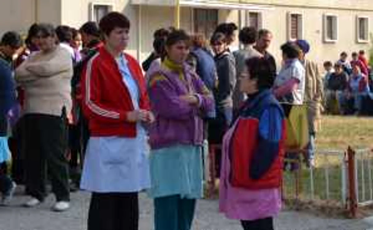 Salariații spun că vor intra în șomaj pentru că nu au unde să se angajeze