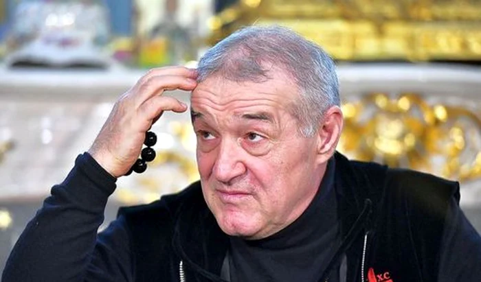 Lui Gigi Becali îi e teamă să mai vorbească. Foto Facebook