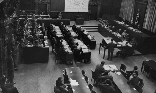 Calendar 9 decembrie: 1966   A început Procesul doctorilor naziști, primul dintre cele 12 procese pentru crime de război de la la Nurnberg jpeg