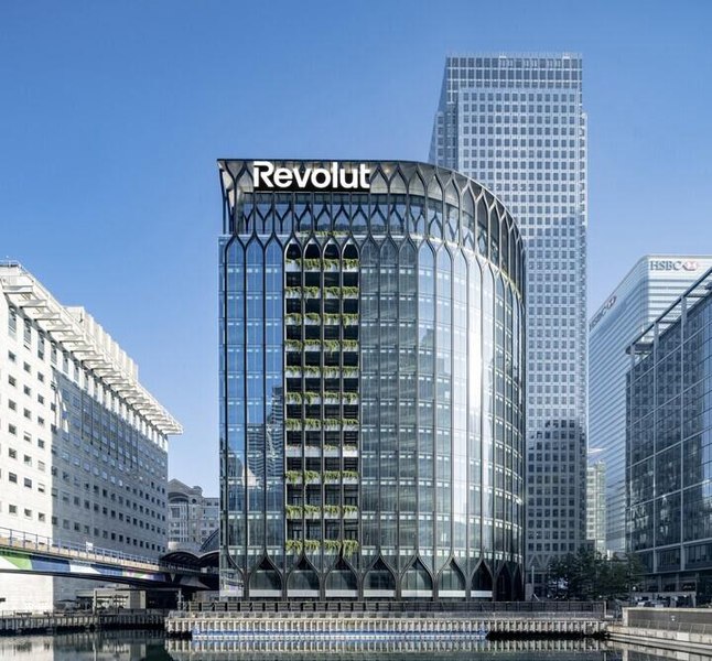 Breșă de securitate la Revolut: documente de identitate și istorice complete de tranzacții au ajuns în mâinile hackerilor