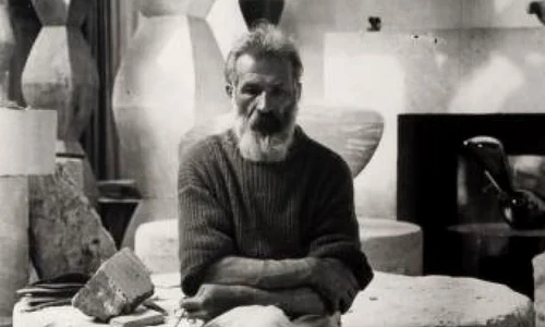 Brâncuși  Forme în alb și negru   expoziție de fotografie jpeg