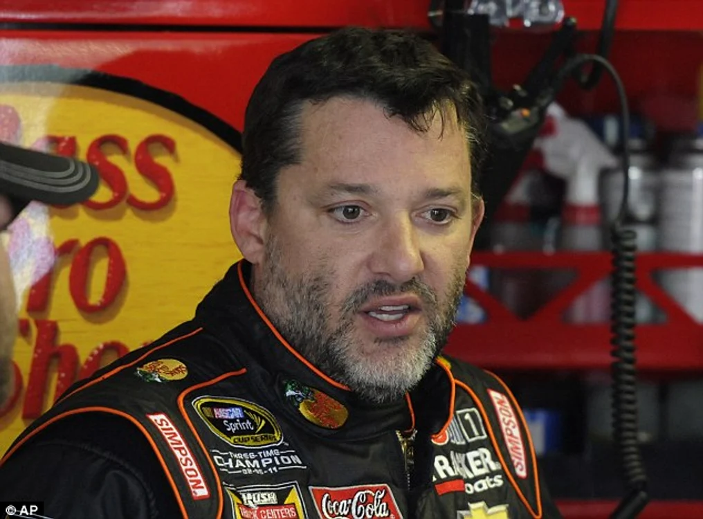 Tony Stewart este şoferul vinovatFoto: Facebook