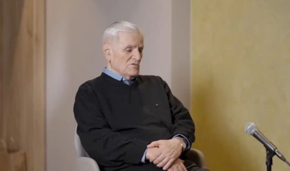 Blogul lui Ionuț Vulpescu. Invitat: Profesorul Liviu Maior