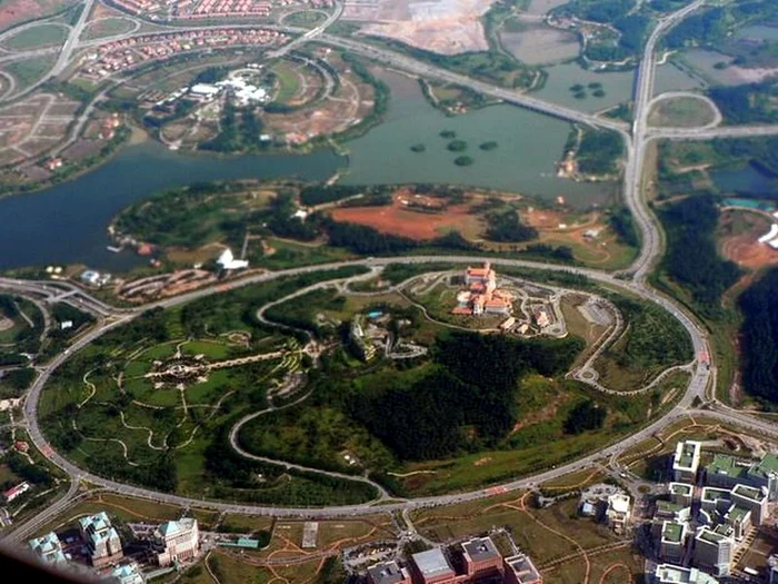 Sensul giratoriu Putrajaya