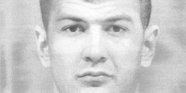 Avram a fost urmărit de Interpol timp de doi ani.