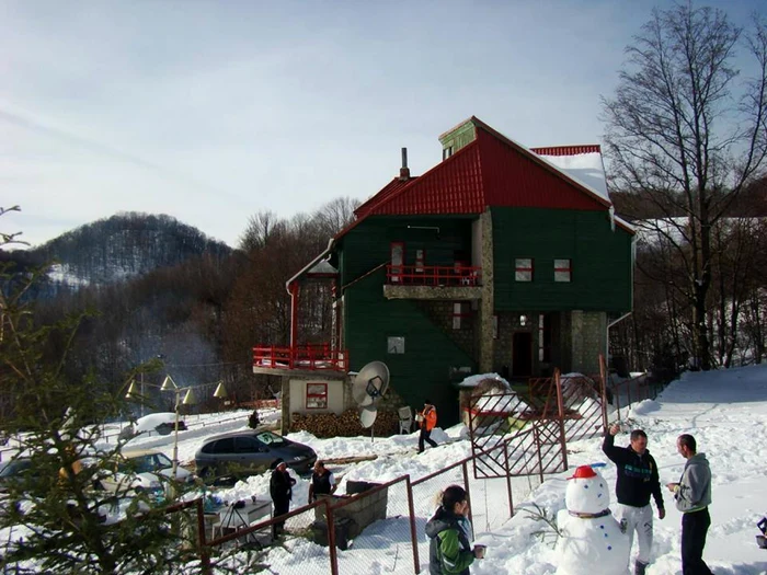 Iarna, la "Bârlogul urşilor" este foarte frumos