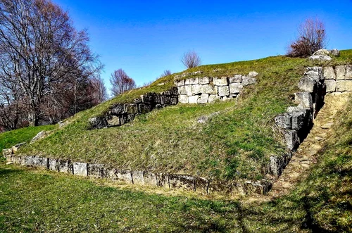 Cetatea dacică de la Costești-Blidaru (© Facebook / Administrația Sarmizegetusa Regia)